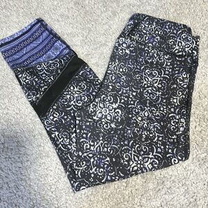 GAIAM women’s leggings size small